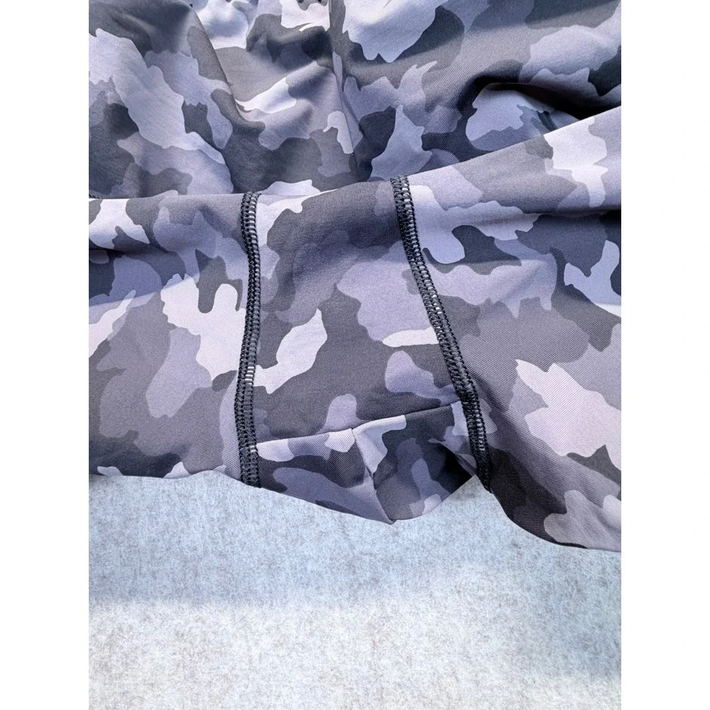 Lululemon Boxer Briefs Men Large‎ Gray Camo Always In Motion Long 7